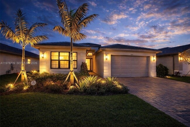 Building Photo - 10922 SW Meandering Mile Rd