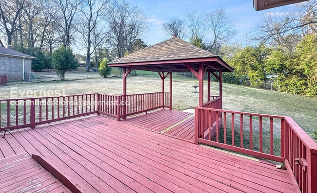 Building Photo - 1828 Jacobs Ln