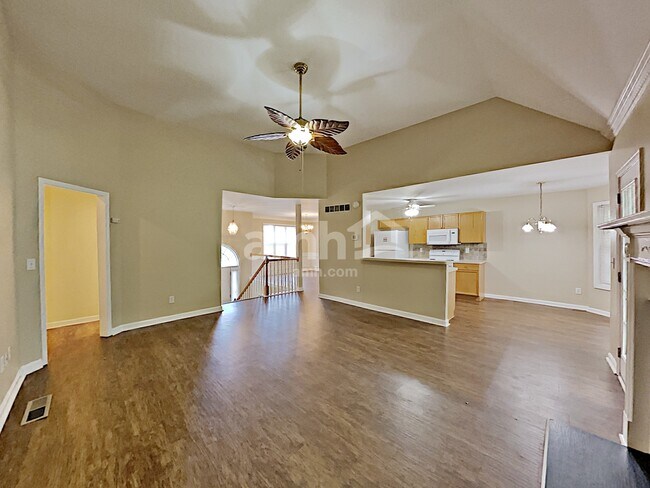 Building Photo - 1046 Whispering Woods Drive