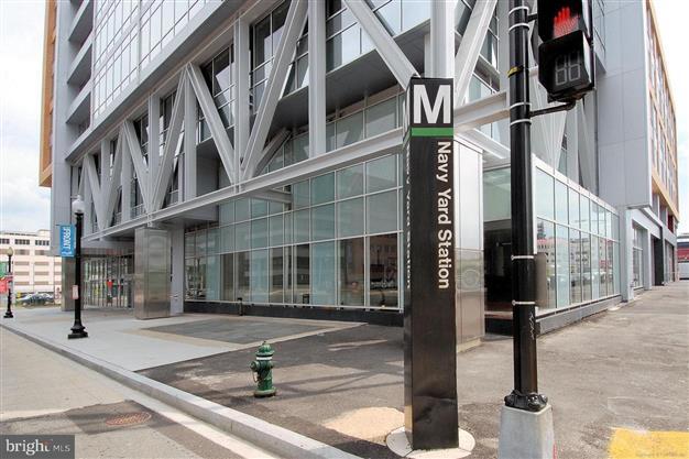 Building Photo - 800 4th St SW