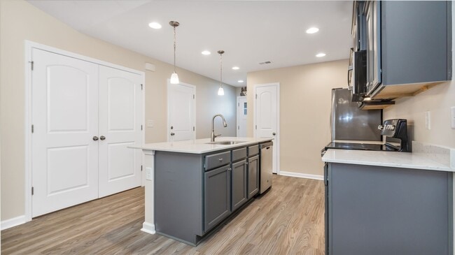 Building Photo - 132 Machrie Loop