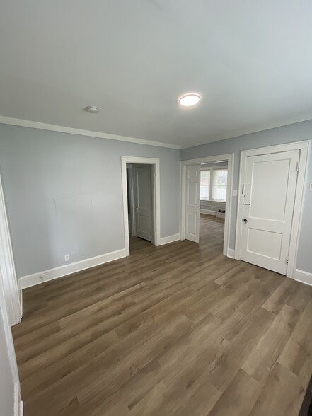Building Photo - 5538 Montgomery Rd