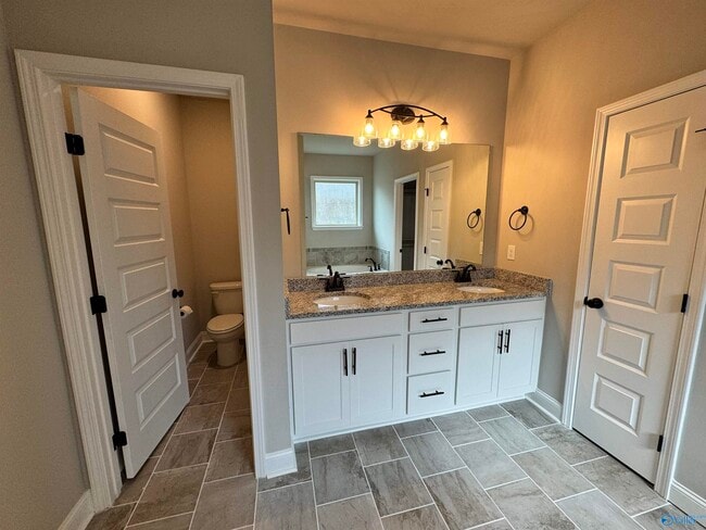 Building Photo - 109 Kambry Grv Dr
