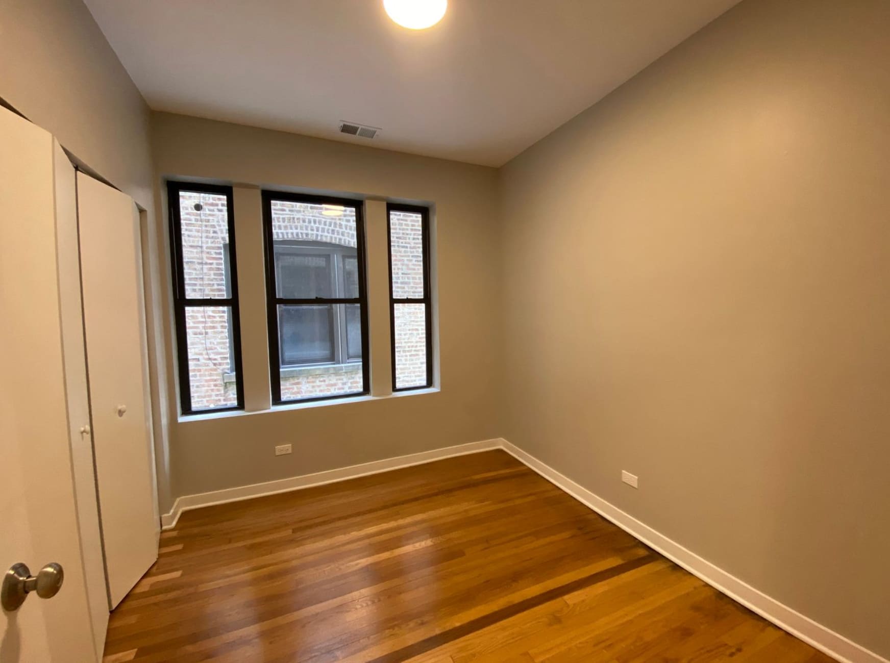 Building Photo - 1739 W Wallen Ave