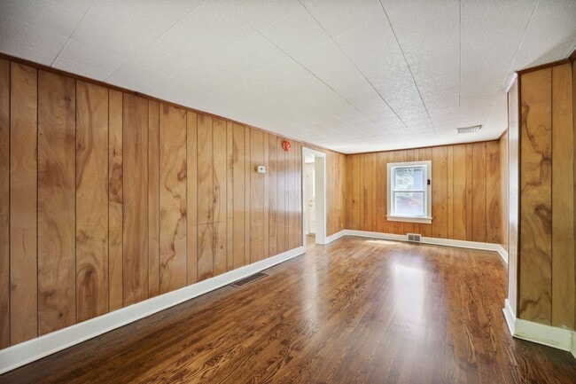 Building Photo - Charming Single-Family Home in Downingtown School District – Available 2/13/26!