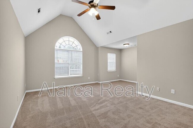 Building Photo - 1454 Bedlington Dr NW