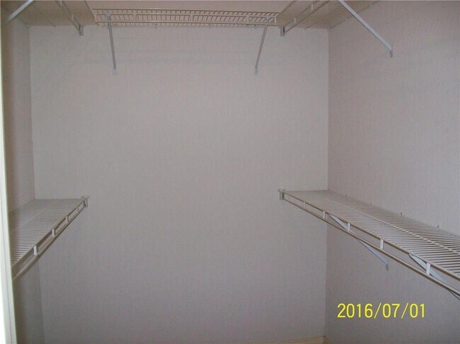Building Photo - 11793 Corona Crest Ave