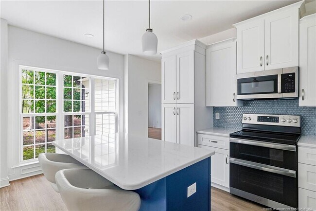 Building Photo - 50 Dino Ct