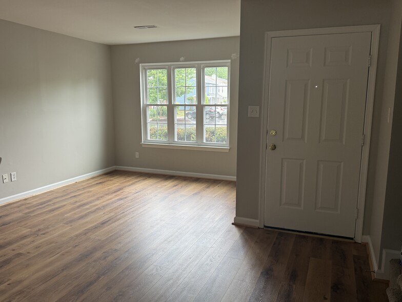 Brand new LVP flooring - 103 Arlington Sq