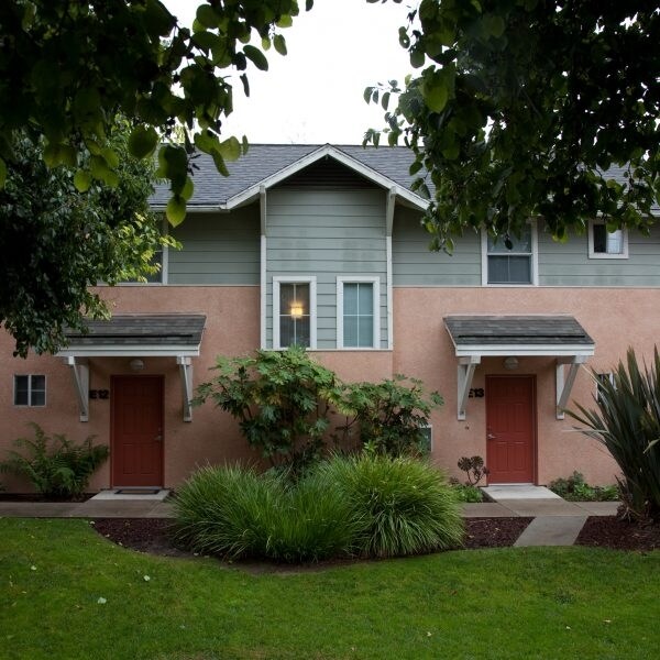 Primary Photo - Juniper Street Apartments