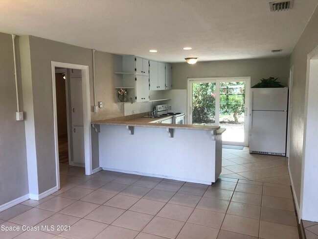 Building Photo - 760 Unity Dr