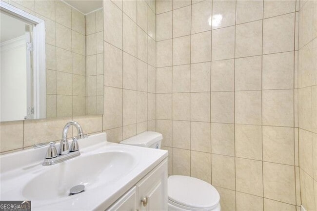 Building Photo - 3946 Green Oak Dr