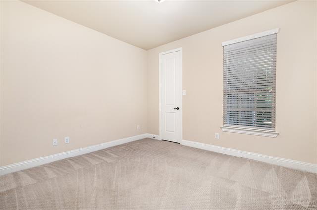 Building Photo - 14106 Summerwoods Ln