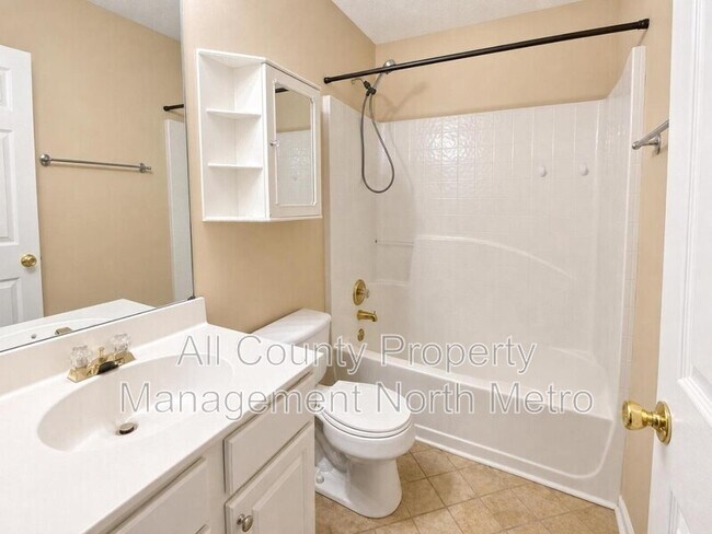 Building Photo - 2720 Two Rock Ct