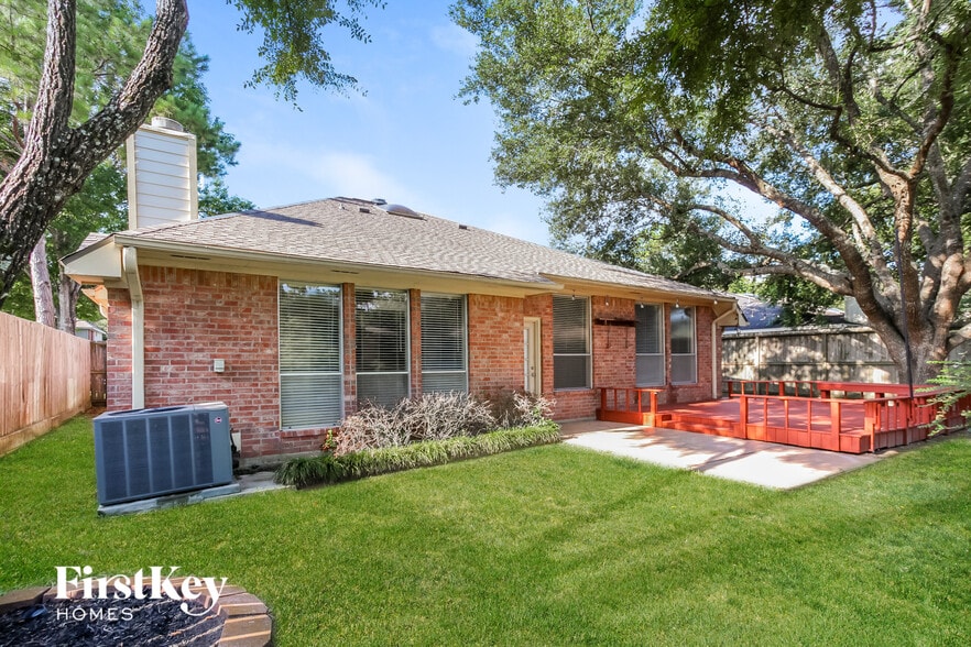 Building Photo - 2115 Mercoal Dr