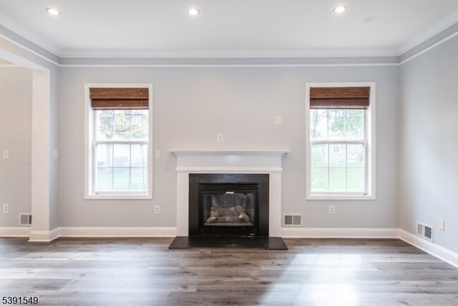 Building Photo - 170 Winchester Ct