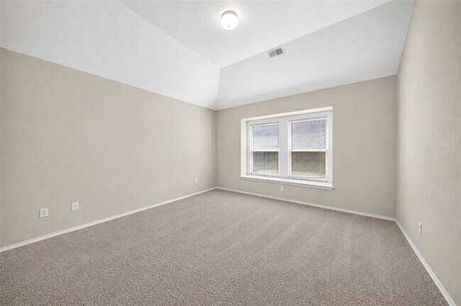 Building Photo - 12913 Pealing Wy