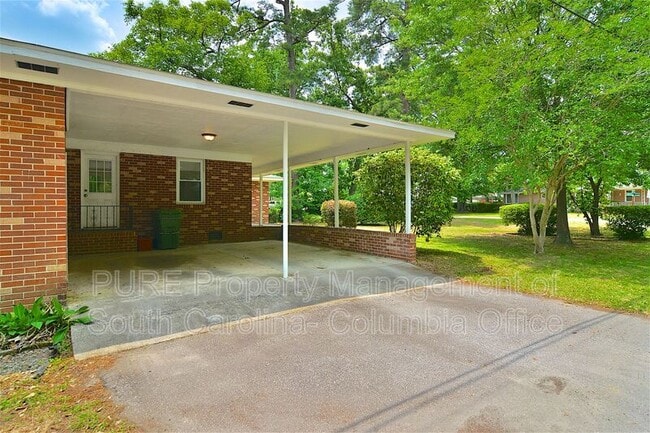 Building Photo - 901 Indigo Ave