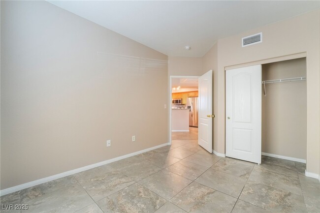 Building Photo - 3600 Pierida St