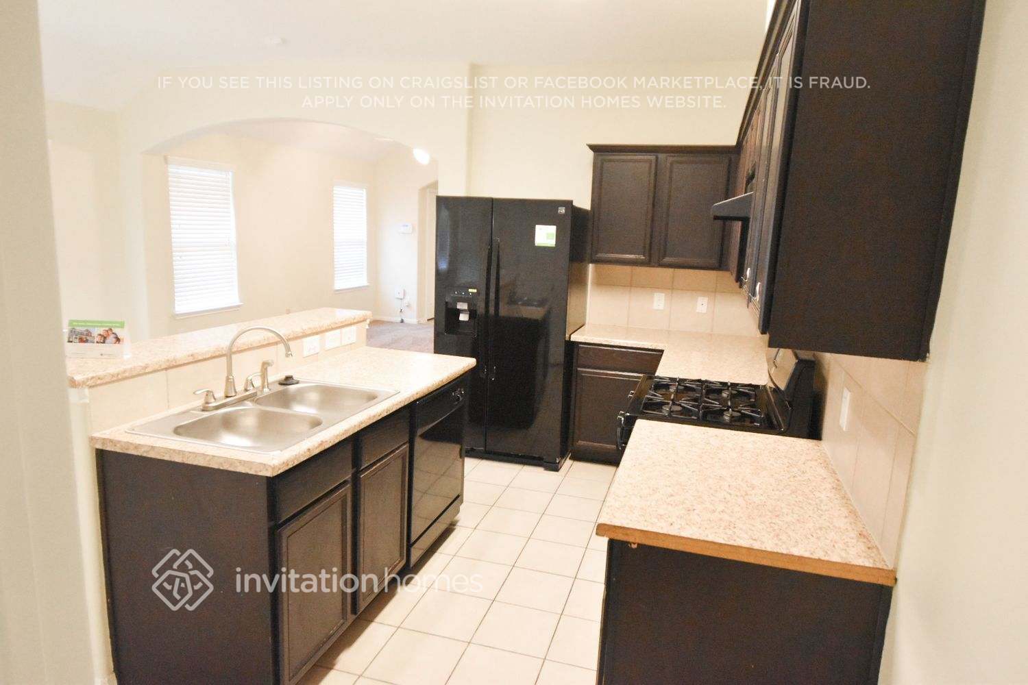 Building Photo - 5919 Deep S Dr