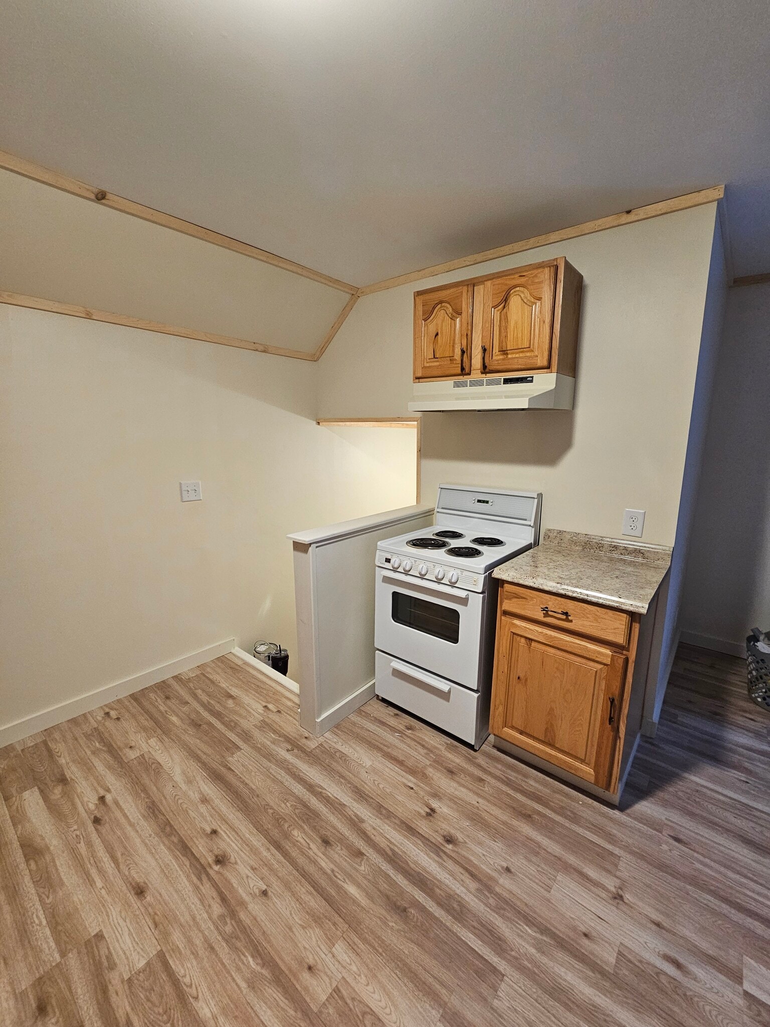 Building Photo - 97 Lincoln St