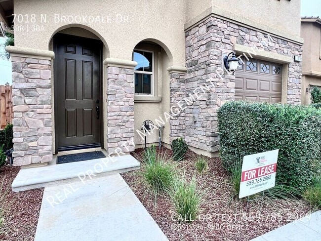 Building Photo - 7018 N Brookdale Dr