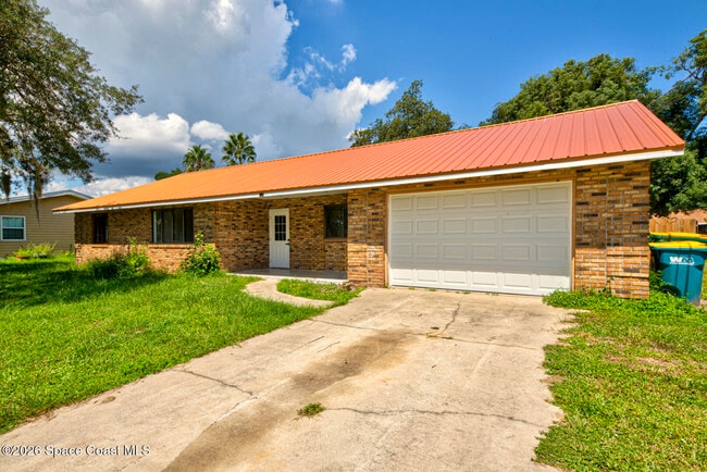 Building Photo - 4580 Flood St