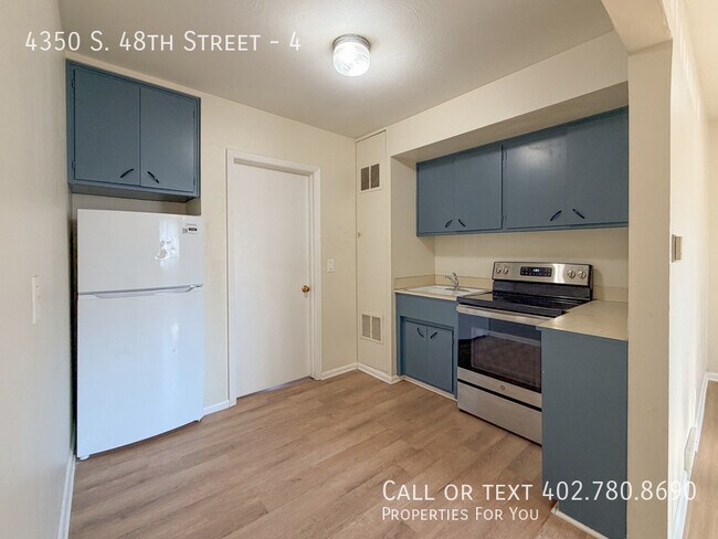 Building Photo - 4350 S 48th St