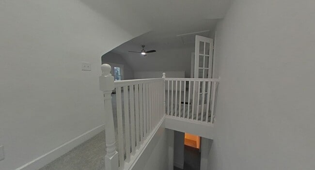 Building Photo - 2216 Burnet Ave