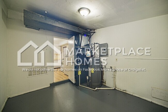 Building Photo - 6855 Woodhurst Dr