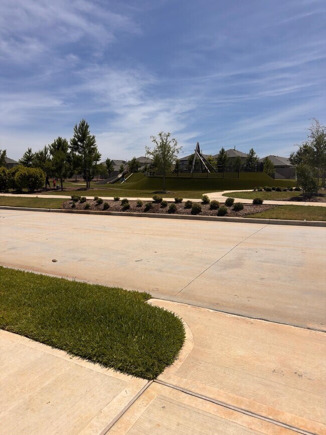 Building Photo - 15357 Dapple Blf Ln