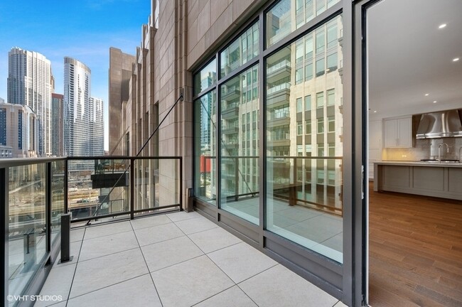 Building Photo - 435 N Michigan Ave