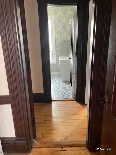 Building Photo - 281 Chestnut St