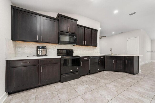 Building Photo - 260 Citrus Pointe Dr