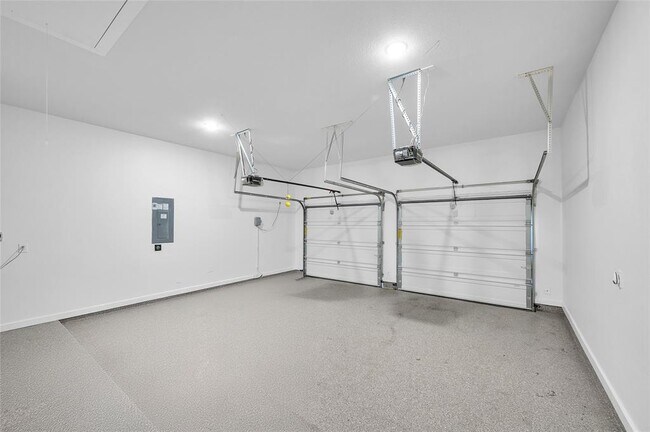 Building Photo - 30218 Indigo Falls Dr