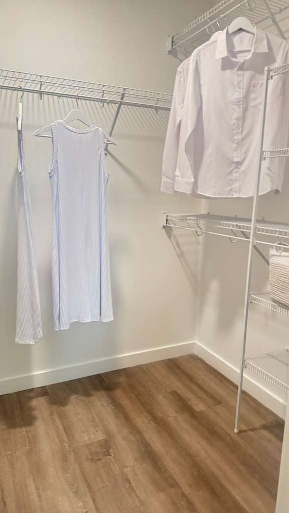 Building Photo - 13600 SW 98th St