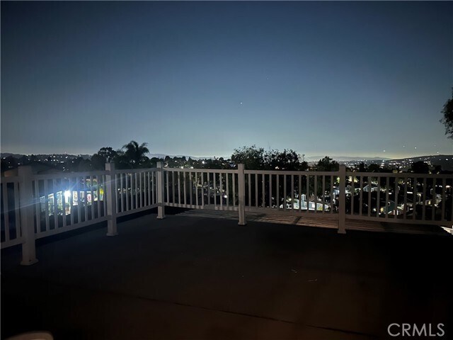 Building Photo - 24237 Seagreen Dr