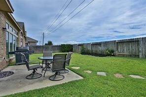 Building Photo - 14822 Yellow Begonia Dr