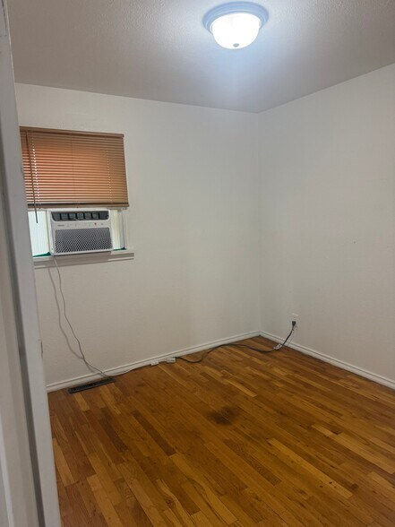 Building Photo - 1426 N 15th St