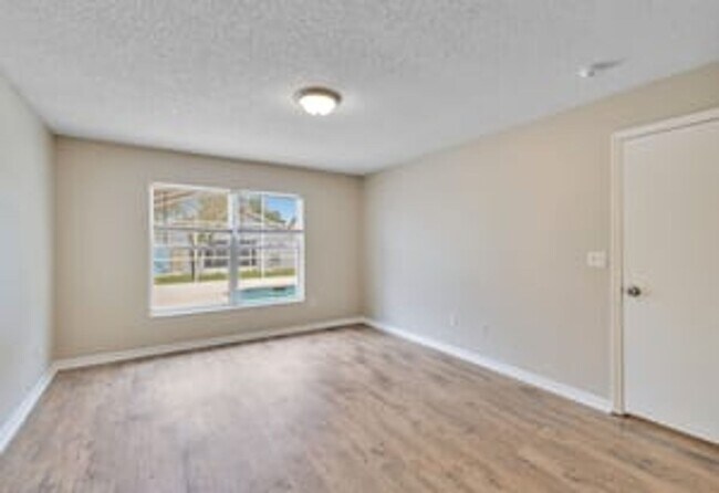 Building Photo - 8821 Parliament Ct