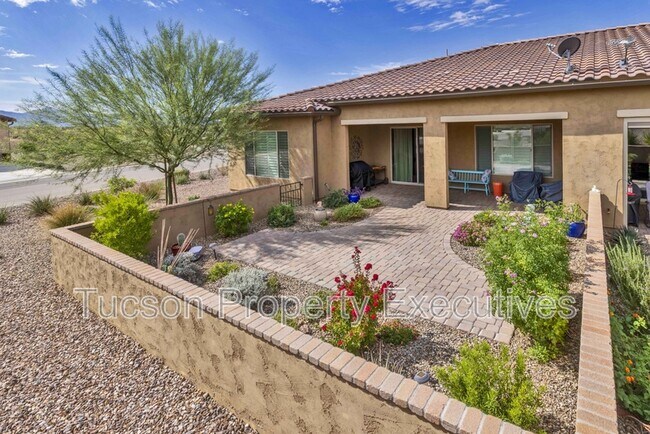 Building Photo - 30737 S Osprey Dr