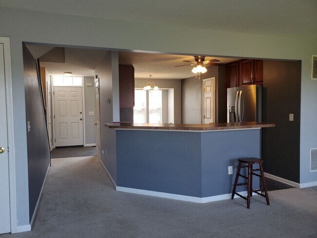 Building Photo - Beautiful 3 Bedroom, 2.5 Bath in Millersville