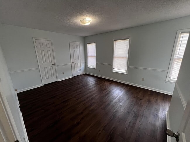 Building Photo - 8282 Linkwood Ln