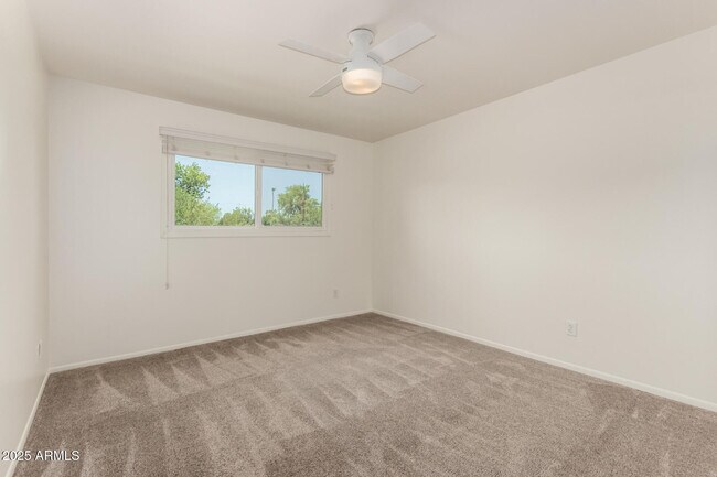 Building Photo - 6825 E Osborn Rd