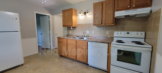 Building Photo - 4006 Esseldale Dr