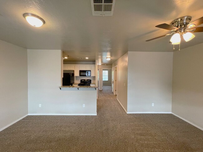 Primary Photo - 2442 NW 39th St