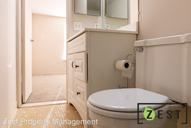 Building Photo - 3 br, 2.5 bath House - 21642 Hidden Rivers...