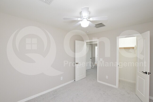 Building Photo - 971 S Brewer Dr