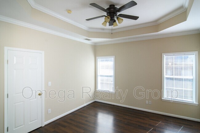 Building Photo - 503 Enclave Cir