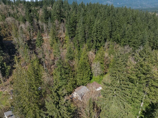 Building Photo - 45612 SE Edgewick Rd